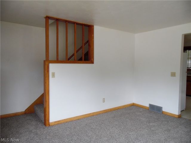 210 Clara Court, Louisville, OH 44641