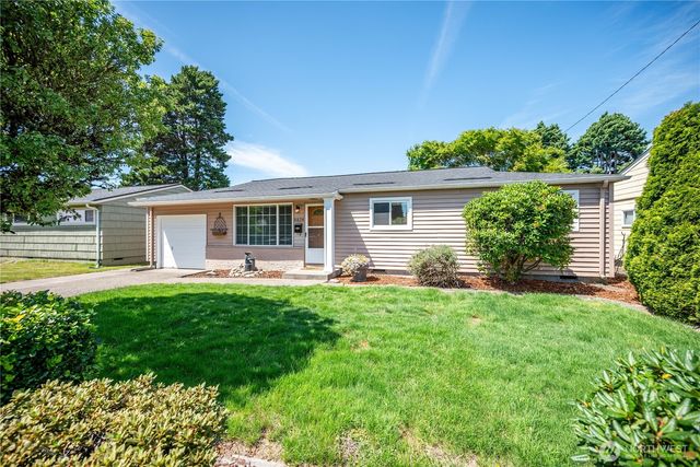2570 Taylor Avenue, Longview, WA 98632