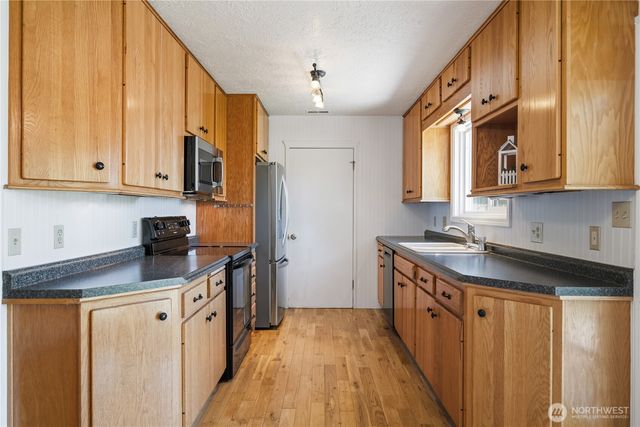 2570 Taylor Avenue, Longview, WA 98632