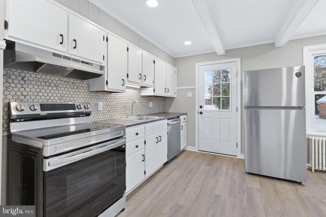 115 NURSERY LN, Lancaster, PA 17603