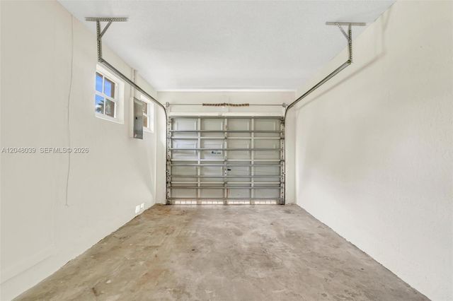 4916 SW 154th Ave, Miami, FL 33185