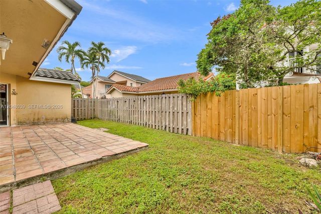 4916 SW 154th Ave, Miami, FL 33185