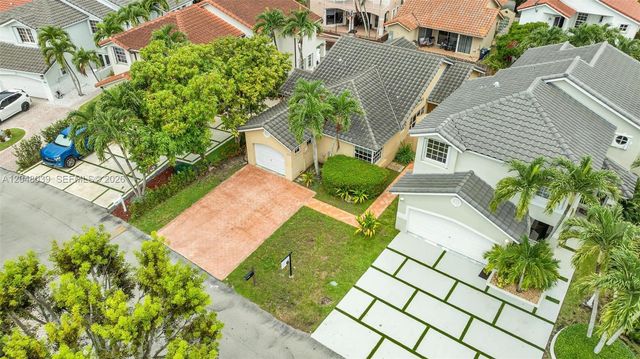 4916 SW 154th Ave, Miami, FL 33185
