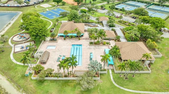 4916 SW 154th Ave, Miami, FL 33185