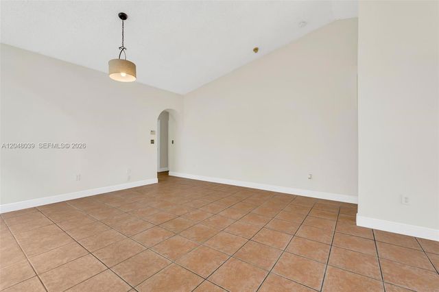 4916 SW 154th Ave, Miami, FL 33185