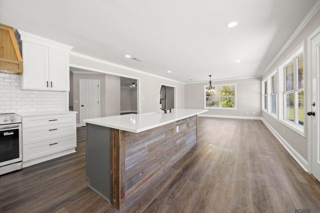 45210 Durbin Rd, Hammond, LA 70401