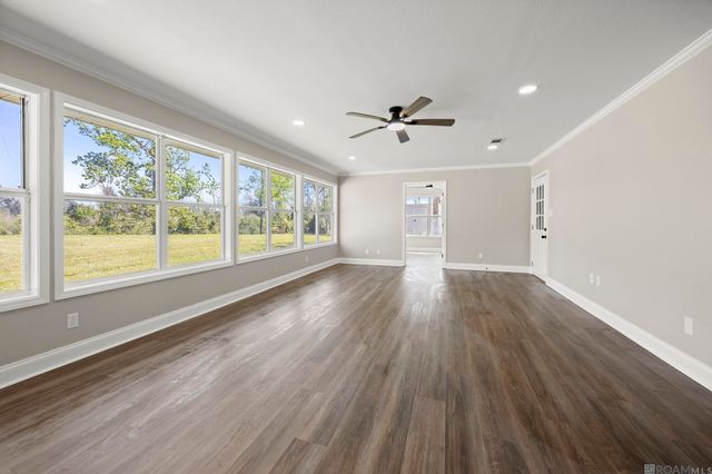 45210 Durbin Rd, Hammond, LA 70401