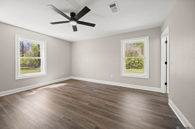 45210 Durbin Rd, Hammond, LA 70401