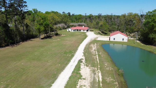 45210 Durbin Rd, Hammond, LA 70401