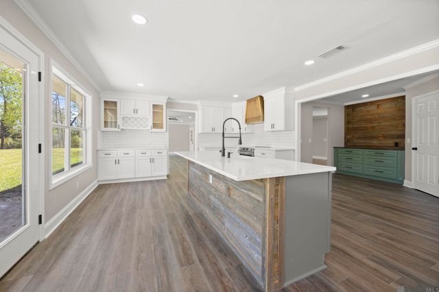 45210 Durbin Rd, Hammond, LA 70401