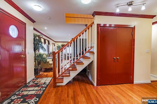 64 Century Road, Paramus, NJ 07652