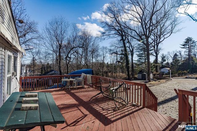 64 Century Road, Paramus, NJ 07652