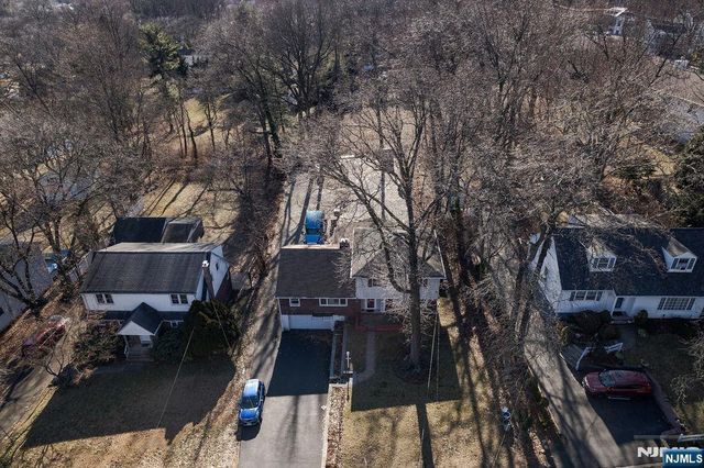 64 Century Road, Paramus, NJ 07652