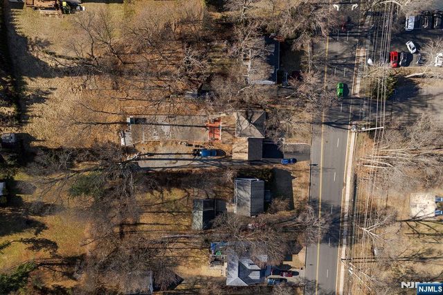 64 Century Road, Paramus, NJ 07652