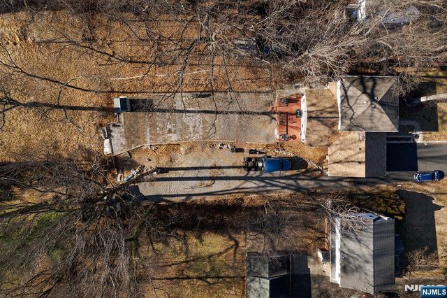 64 Century Road, Paramus, NJ 07652