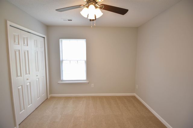 225 Kittiwake Lane, Boiling Springs, SC 29316