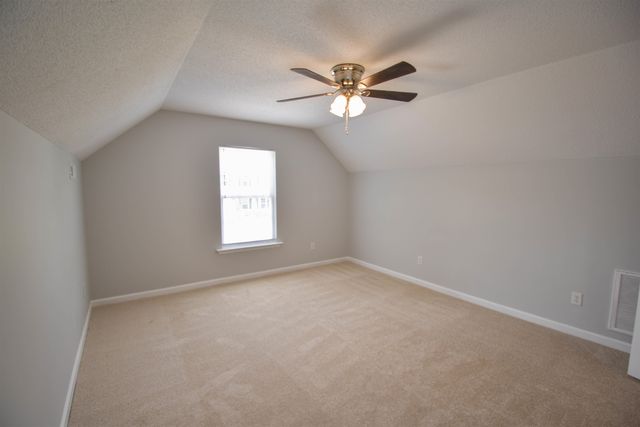 225 Kittiwake Lane, Boiling Springs, SC 29316