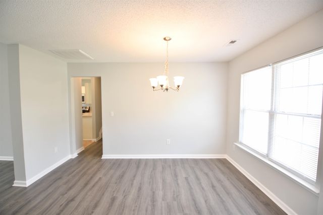 225 Kittiwake Lane, Boiling Springs, SC 29316