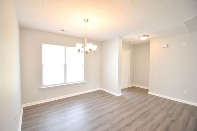 225 Kittiwake Lane, Boiling Springs, SC 29316