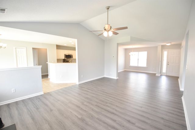 225 Kittiwake Lane, Boiling Springs, SC 29316