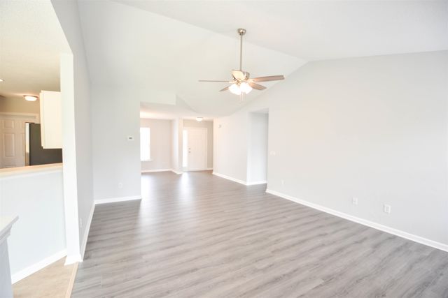 225 Kittiwake Lane, Boiling Springs, SC 29316