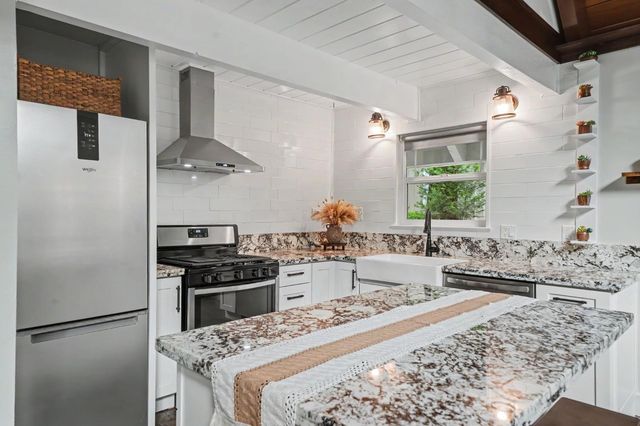 16425 Carolyn Way, Pioneer, CA 95666