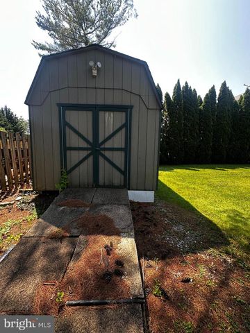 6504 FREEDOM AVE, Sykesville, MD 21784