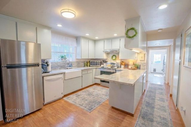 343 Poplar Ave, Manteca, CA 95336