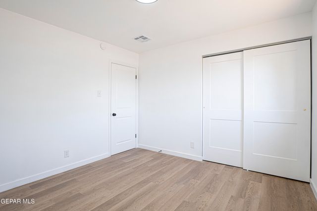8401 MOUNT WHITNEY Drive, El Paso, TX 79904