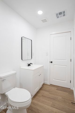 8401 MOUNT WHITNEY Drive, El Paso, TX 79904