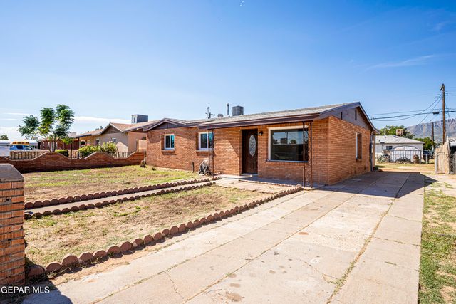 8401 MOUNT WHITNEY Drive, El Paso, TX 79904