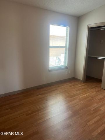 14236 Poets Rock Lane, El Paso, TX 79938