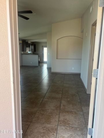 14236 Poets Rock Lane, El Paso, TX 79938