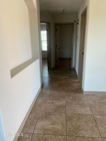 14236 Poets Rock Lane, El Paso, TX 79938