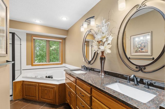 6618 Wild Turkey Trail, Lino Lakes, MN 55014