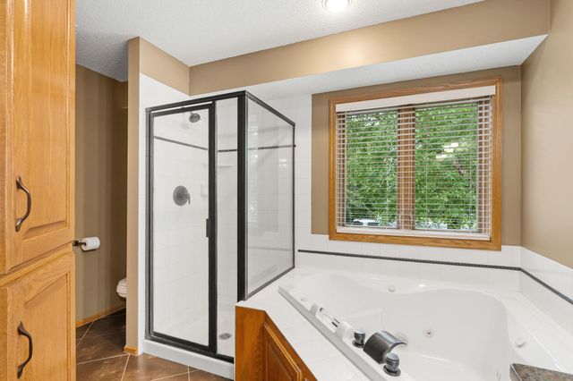 6618 Wild Turkey Trail, Lino Lakes, MN 55014