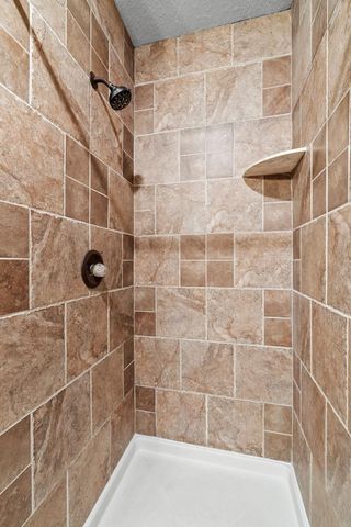 6618 Wild Turkey Trail, Lino Lakes, MN 55014