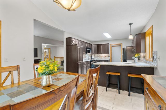 6618 Wild Turkey Trail, Lino Lakes, MN 55014