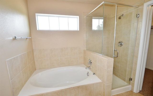 5015 Willow Point Drive, Conroe, TX 77303