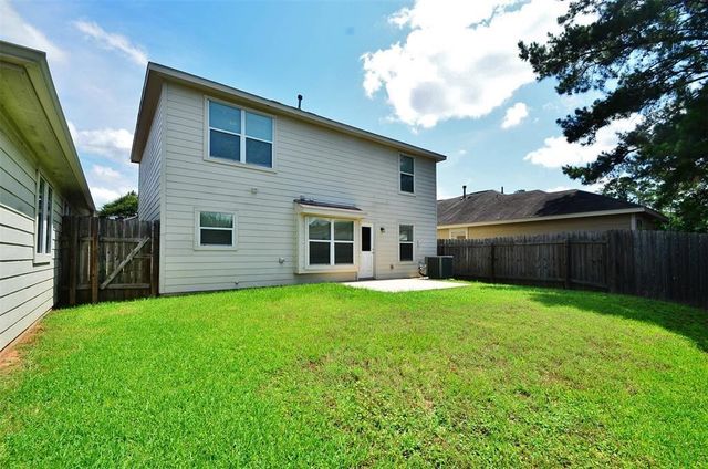 5015 Willow Point Drive, Conroe, TX 77303