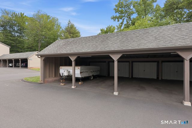 44 Conestoga Way 44, Glastonbury, CT 06033