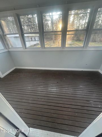 240 Perrineville Road, Jackson, NJ 08527