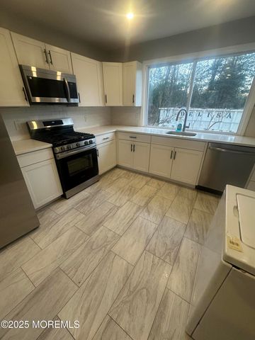 240 Perrineville Road, Jackson, NJ 08527