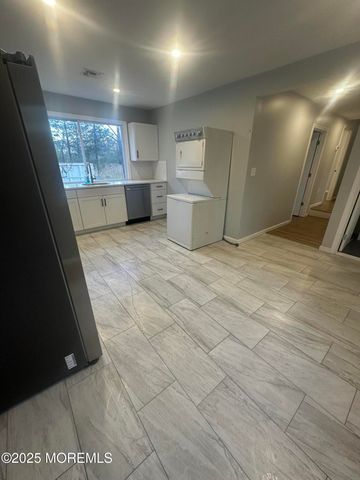 240 Perrineville Road, Jackson, NJ 08527