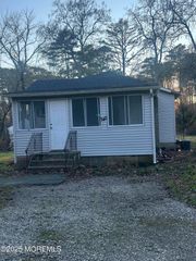 240 Perrineville Road, Jackson, NJ 08527