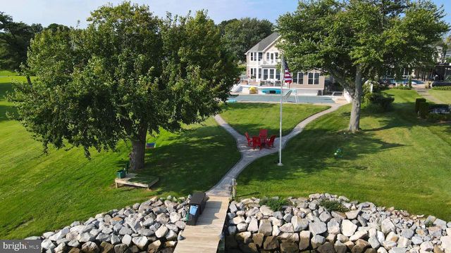 802 BROADCREEK DR, Stevensville, MD 21666