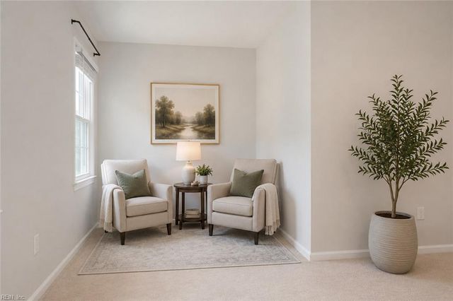 934 Lowry PL, Newport News, VA 23608