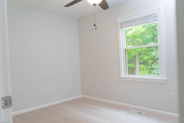 934 Lowry PL, Newport News, VA 23608