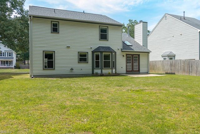 934 Lowry PL, Newport News, VA 23608