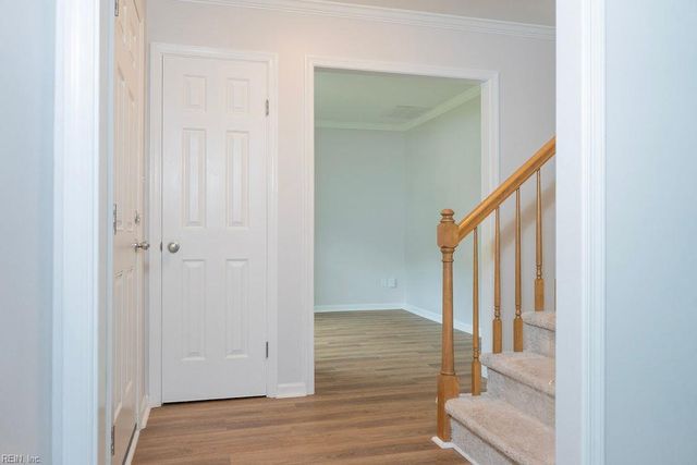 934 Lowry PL, Newport News, VA 23608